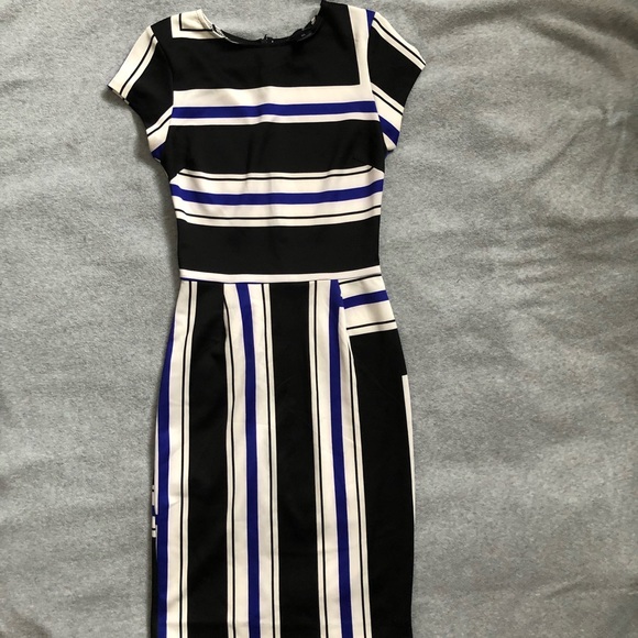 AQUA (Bloomingdales brand) Striped Body Con Dress - Picture 4 of 5